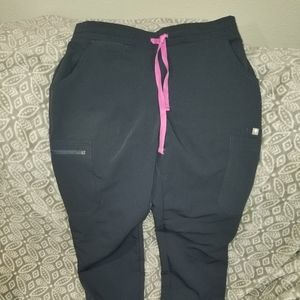 Women's Scrubs